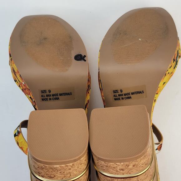 Cottagecore 9M Open Toe Yellow Floral Strappy 5" Block Heels Sandals Boho Retro - Picture 9 of 9